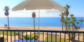 Sea Front Beach house Micaela G